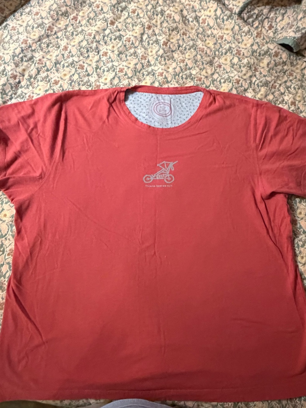 Life is Good Women’s tee. Like New XXL